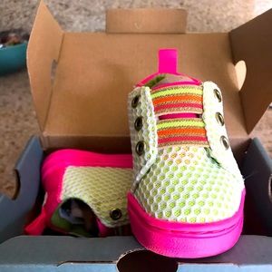 Toms baby girl shoes